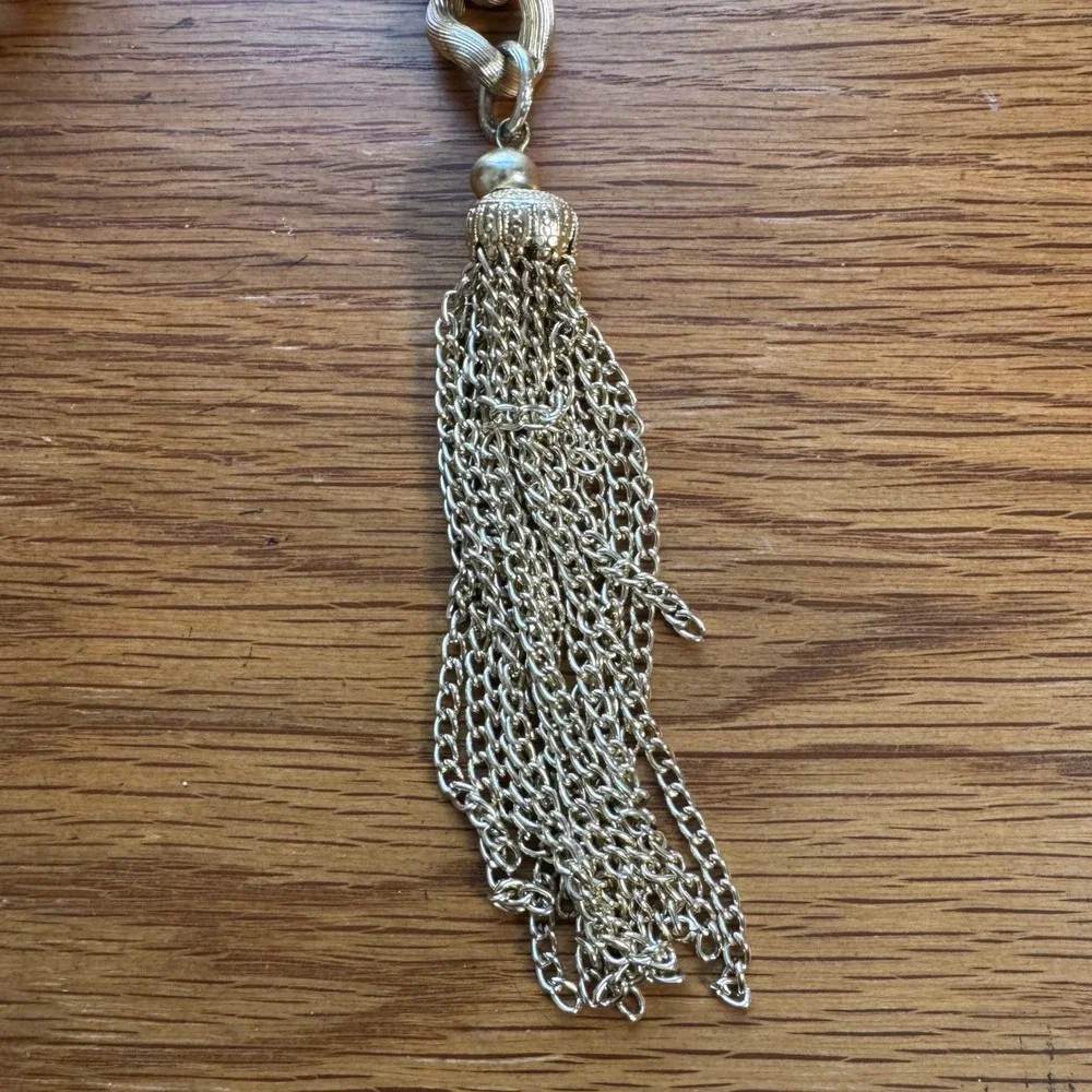 Vintage‎ 80s 90s Gold Tone Chain Belt with Tassel up to 37 inches